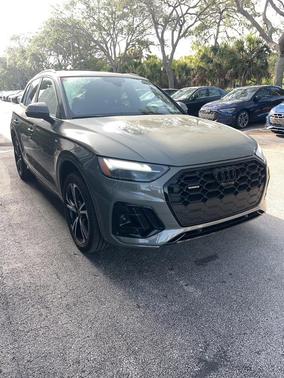 2025 Audi Q5 45 S line quattro Premium