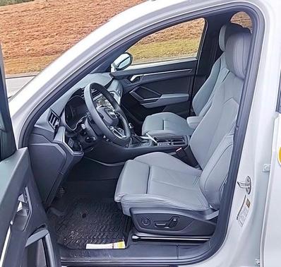 2025 Audi Q3 45 S line Premium