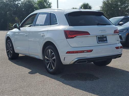 2023 Audi Q5 45 S line quattro Premium