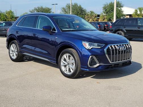 2025 Audi Q3 45 S line Premium