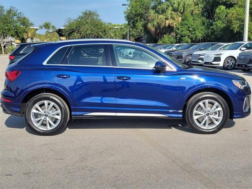 2025 Audi Q3 45 S line Premium
