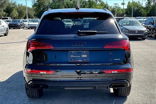 2024 Audi Q5 45 S line quattro Premium