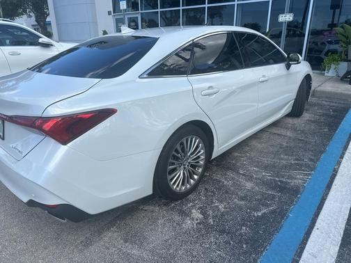 2019 Toyota Avalon Limited