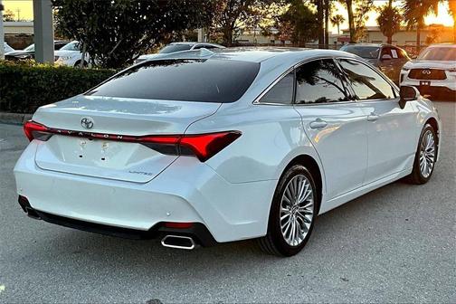 2019 Toyota Avalon Limited