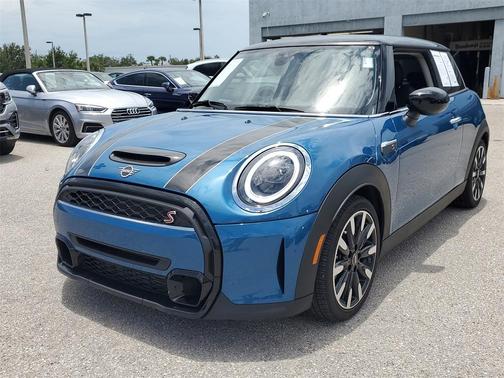 2022 MINI Hardtop Cooper S