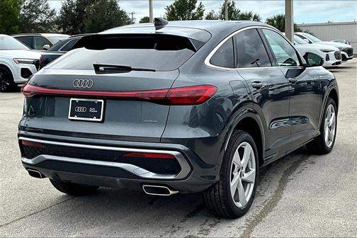 2025 Audi Q5 2.0T Premium