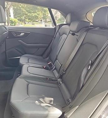 2025 Audi Q8 55 Premium