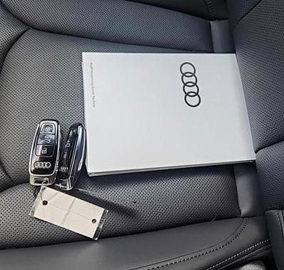 2025 Audi Q8 55 Premium