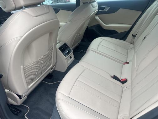 2020 Audi A4 40 Premium Plus