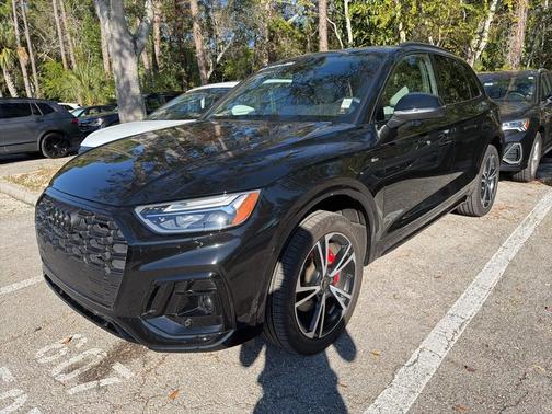 2025 Audi Q5 45 S line quattro Premium