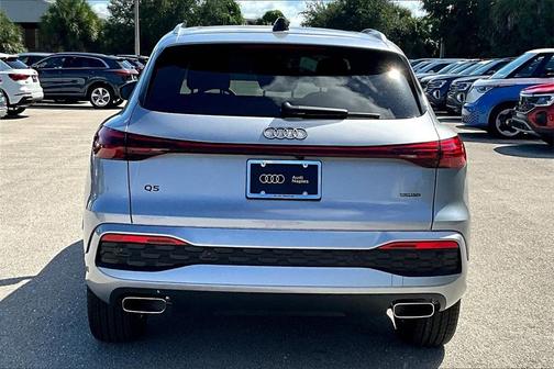 2025 Audi Q5 2.0T quattro Premium
