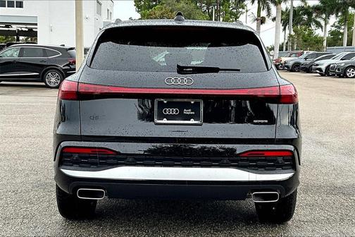 2025 Audi Q5 2.0T quattro Premium