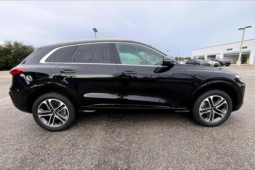 2025 Audi Q5 2.0T quattro Premium