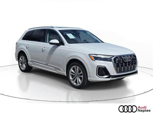 2025 Audi Q7 55 Premium Plus