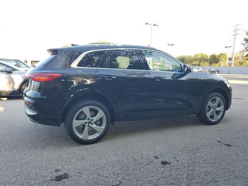 2025 Audi Q5 2.0T quattro Premium