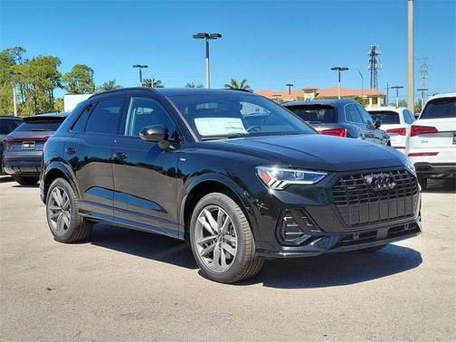 2025 Audi Q3 45 S line Premium