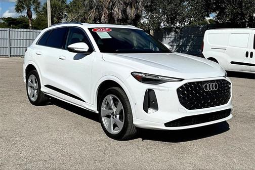2025 Audi Q5 2.0T quattro Premium