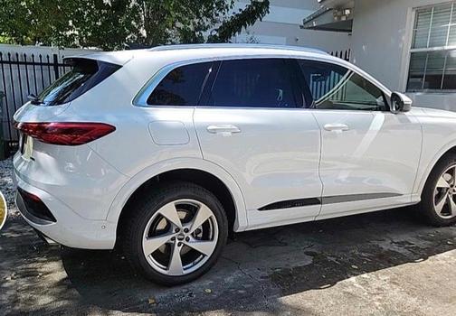 2025 Audi Q5 2.0T quattro Premium