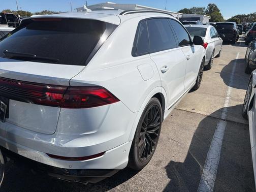 2024 Audi SQ8 4.0T Prestige