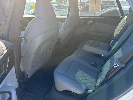 2024 Audi SQ8 4.0T Prestige