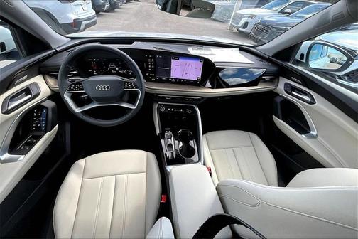 2025 Audi Q5 2.0T quattro Premium