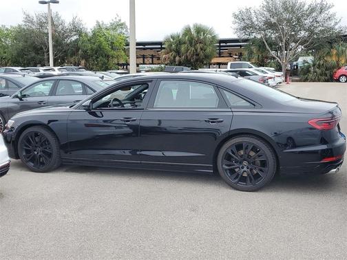 2025 Audi S8 4.0T quattro