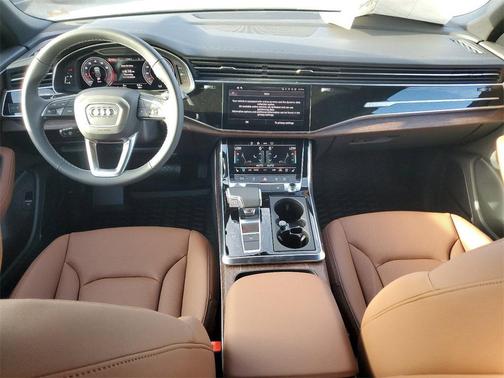 2025 Audi Q8 55 Premium