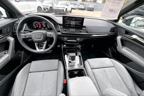 2024 Audi SQ5 3.0T Premium Plus
