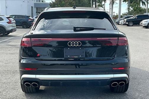 2024 Audi SQ8 4.0T Premium Plus