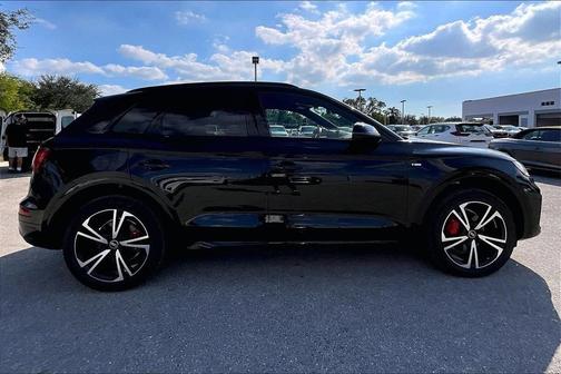 2025 Audi Q5 45 S line quattro Premium