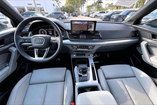 2025 Audi Q5 45 S line quattro Premium