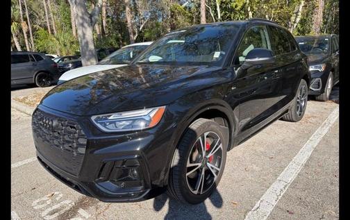 2025 Audi Q5 45 S line quattro Premium