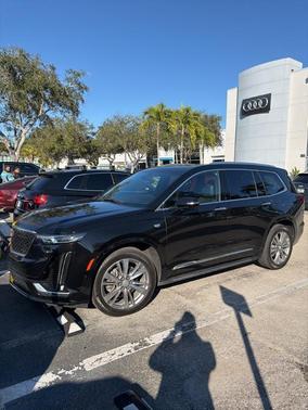 2024 Cadillac XT6 Premium Luxury FWD