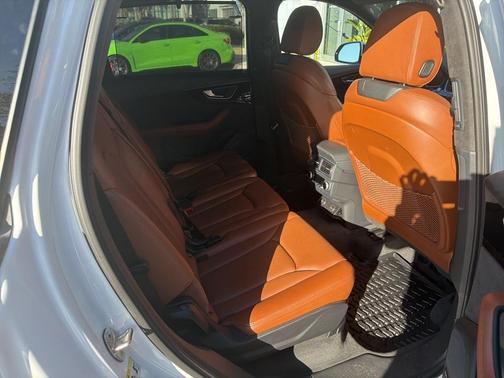 2017 Audi Q7 3.0T Prestige