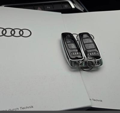 2023 Audi e-tron GT Premium Plus