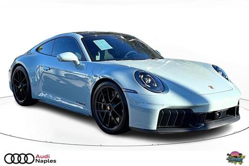 2025 Porsche 911 Carrera 4 GTS