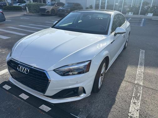 2022 Audi A5 40 Premium