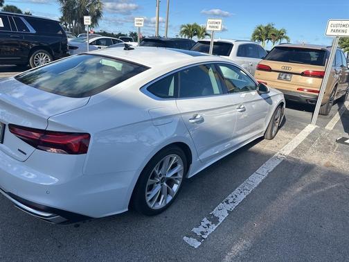2022 Audi A5 40 Premium