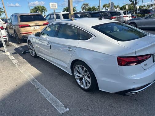 2022 Audi A5 40 Premium