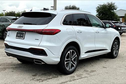 2025 Audi Q5 2.0T quattro Premium