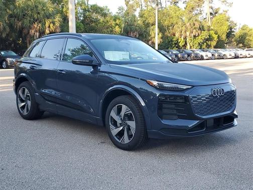 2025 Audi Q6 e-tron Premium