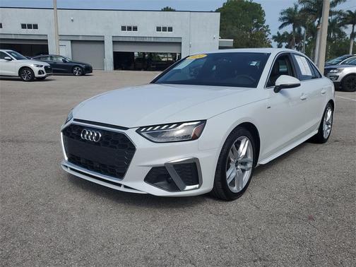 2024 Audi A4 45 S line quattro Premium
