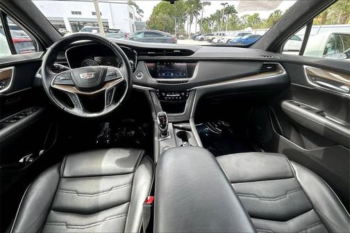 2019 Cadillac XT5 Platinum