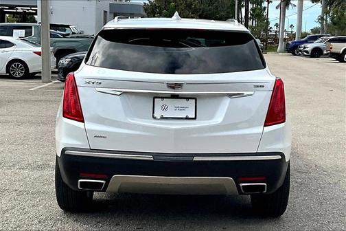 2019 Cadillac XT5 Platinum