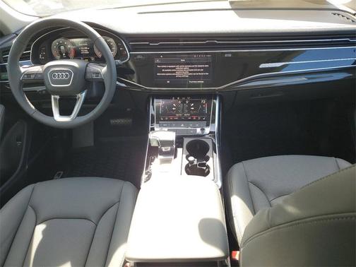 2025 Audi Q8 55 Premium