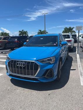 2020 Audi Q3 45 S line Premium Plus