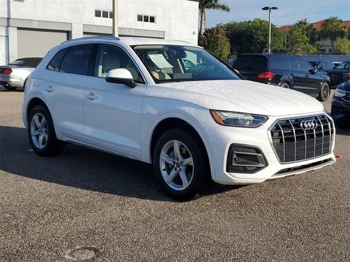 2025 Audi Q5 40 Premium