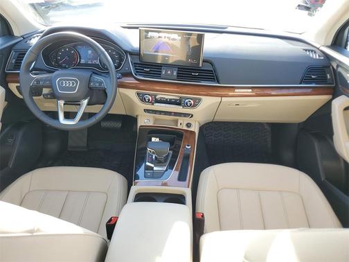 2025 Audi Q5 40 Premium