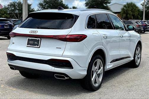 2025 Audi Q5 2.0T quattro Premium