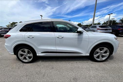 2025 Audi Q5 2.0T quattro Premium